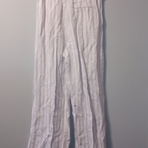 Rachel Zoe Stripped Wide Leg Pant. - Picture 8 of 8